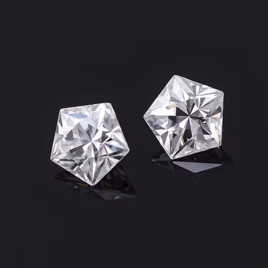 Moissanit-Diamant im Pentagon-Schliff, Provence Gems, besondere Form, Vvs, hochwertiger Moissanit-Stein, Def-Farbedelstein
